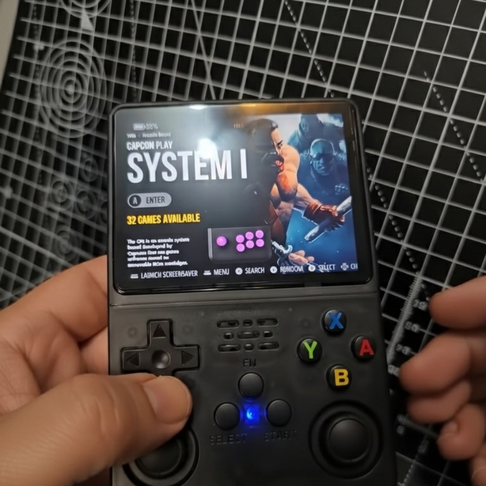 SOLD! BRAND NEW R36S Atomic Black 🖤 Retro Consol With Display